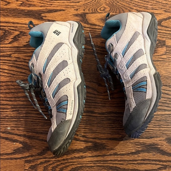 Great🎉 Condition COLUMBIA Dakota Drifter Waterproof Hiking Shoes, Woman Size 8 - Picture 15 of 16